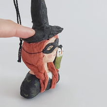 Cargar imagen en el visor de la galería, Side view of vintage style spun cotton witch girl. Pic 5 of 9.