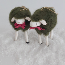 Cargar imagen en el visor de la galería, A close-up of two vintage style woolly, spun cotton green sheep ornaments. Pic 4 of 7.