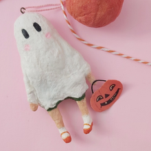 Cargar imagen en el visor de la galería, *RESERVED* Spun Cotton Ghost Girl Ornament