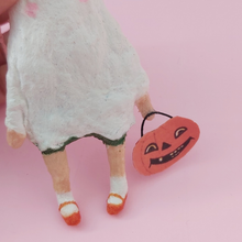 Cargar imagen en el visor de la galería, *RESERVED* Spun Cotton Ghost Girl Ornament