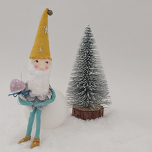 Cargar imagen en el visor de la galería, Spun cotton pine cone gnome ornament. Photo 2 of 9.