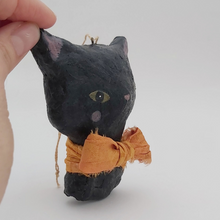 Cargar imagen en el visor de la galería, Side view of spun cotton black cat ornament. Pic 5 of 6.