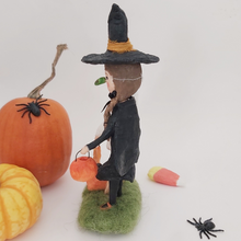Cargar imagen en el visor de la galería, Side view of spun cotton witch and ghost sculpture. Pic 5 of 7.