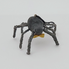 Cargar imagen en el visor de la galería, A front view of spun cotton spider against a white background. Pic 5 of 6.