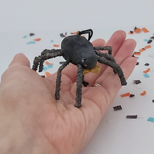 Cargar imagen en el visor de la galería, A vintage style spun cotton spider ornament standing on hand. Pic 2 of 6.