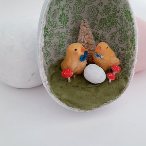 A closer view of a vintage style, spun cotton chicks diorama. Pic 3 of 7. 