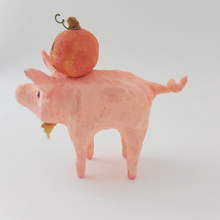 Load image into Gallery viewer, Another side view of spun cotton pig sculpture. Photo 4
