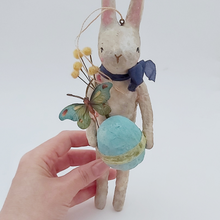 Cargar imagen en el visor de la galería, Front view of a vintage style spun cotton Easter bunny, against a white background. Pic 3 of 9.
