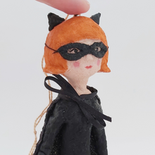 Cargar imagen en el visor de la galería, Close up of spun cotton bat girl&#39;s face and torso. Pic 2 of 9.
