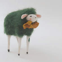 Cargar imagen en el visor de la galería, Close up of spun cotton dark green sheep&#39;s face and mustard yellow bow tie. Pic 3 of 5.

