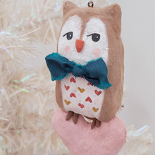 Load image into Gallery viewer, Close up of spun cotton Valentine&#39;s Day owl. Pic 3 of 6. 
