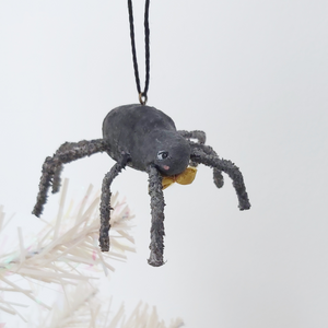 A vintage style spun cotton spider hanging from tree. Pic 6 of 6. 